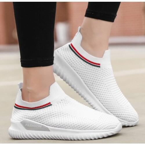 Woman Sneakers Mesh Knitted Sock Slip-on Shoes Soft Flats Shoes Solid Designer Shoes Women Comfortable Lightweight Tide Shoes