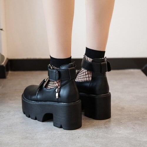 2021 NEW autumn and winter new uniform small leather shoes round toe platform platform Mary Jane shoes female large size