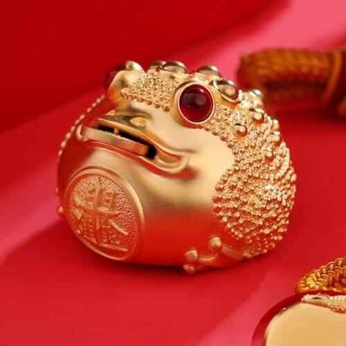 New Retro Style Silver Golden Toad Pendant Handle Massage Key Pendant Pendant Men And Women Luck Car Small Pendant