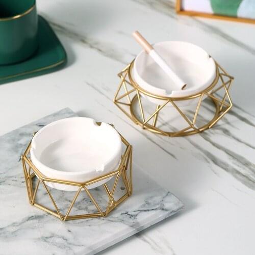 Nordic style Geometric Creative Ashtray Glossy Ceramic Modern Home Decor Cigar Ashtray Holder Hotel Office desk Ornaments Gift