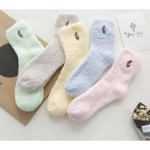 Women Floor Socks Winter New Half Velvet Cartoon Animal Embroidery Wild Series Ladies Solid Color College Wind Fresh Socks B131
