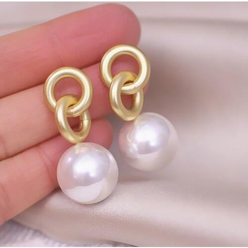 Trendy Big Simulation Pearl Drop Dangle Earrings for Women Gold Color Round Ball Earrings Charm Fashion Wedding Jewelry Gifts