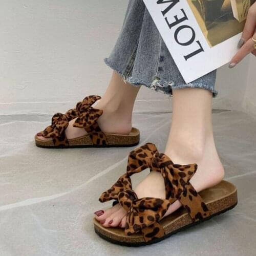 New Arrival Womens Leopard Bow Cork Slippers Girl Outdoor Breathable Anti-skid Clogs Slides Ladies Casual Beach Flip Flops Hot