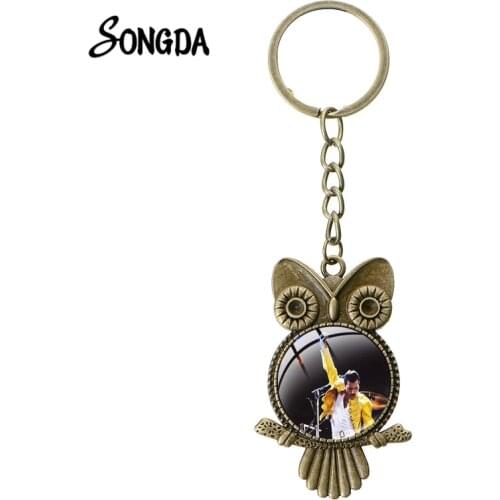 Famous Rock Singer Freddie Mercury Keychain Cool Band Photo Glass Cabochon Pendant Trendy Owl Shape Delicate Keyring 2020