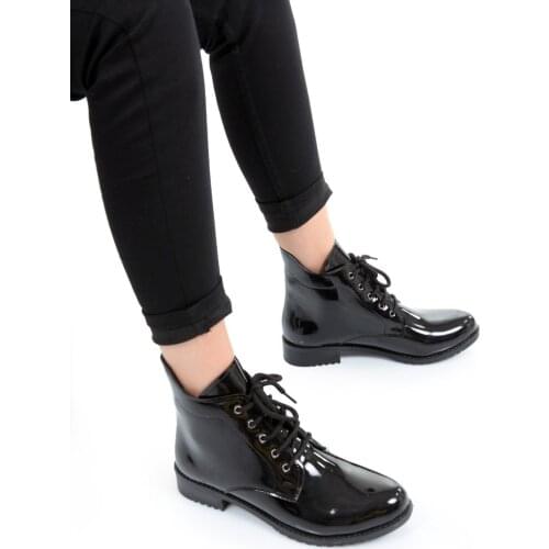 CapOne Outfitters Fashion Footwear