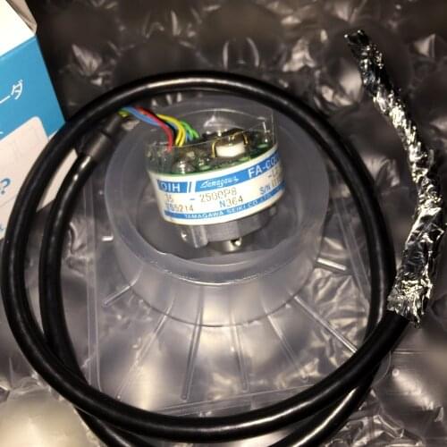 NEW TS5214N364 Rotary Encoder OIH 35-2500P8-L3-5V ( Made in Japan )