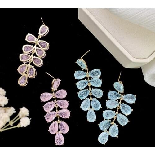 Funmode Luxury Design Leaf Shape Long Pendant Earrings For Women Big Luxury Pendant Earrings for Women Wholesale FE322