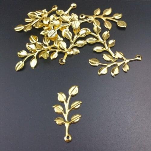 20pcs Wholesale 21*39mm Filigree branch leaf crafts Embellishments Findings Jewelry Accessories Bronze Tone ornaments