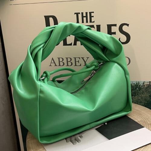 Luxurious Gold Chain Shoulder Handbag Classic Style PU Leather Crossbody Bag Fashion Shoulder Bag Women Bag