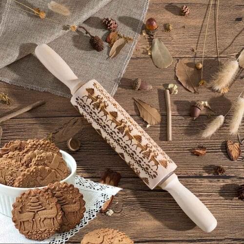 Christmas Embossing Rolling Pin Baking Cookies Noodle Biscuit Fondant Cake Dough Engraved Roller Reindeer Snowflake Cooking Tool