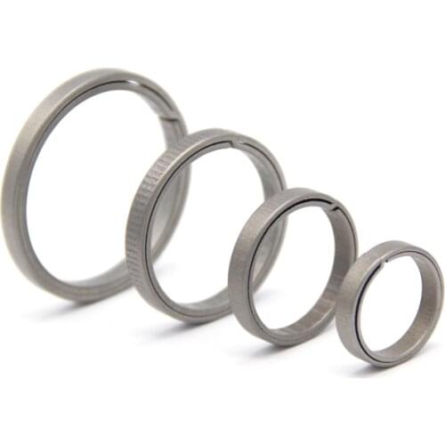 Real Titanium Alloy Key Ring Ultra Lightweight Titanium Alloy High-end Car Key chain Fixed Buckle Male Creative Gift Wholesale