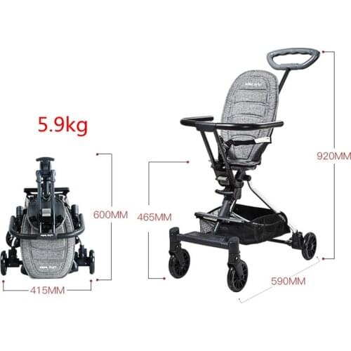 Lightweight folding Baby stroller artifact baby stroller foldable with baby sitting or lying on the plane