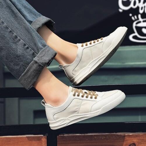 Espadrilles 2020 breathable man sport mens Breathable male trainers chunky sneakers athletic casual Fashionable fashion Men s