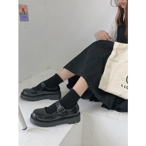 2021 spring and autumn womens new small leather shoes British style trend thick-soled shallow mouth velcro single shoes
