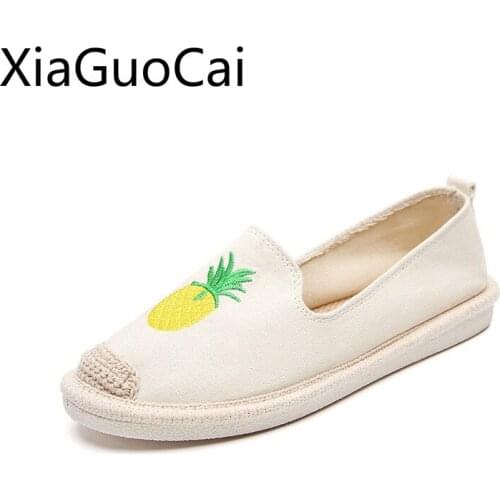 Spring and Summer Women Casual Canvas Shoes Pineapple Straw Female Flat Shoes Retro Lazy Womens Slip on Loafers