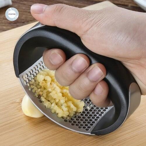 1pc Multi-function Manual Garlic Presser Curved Garlic Grinding Slicer Chopper Stainless Steel Garlic Presses Cooking Curve