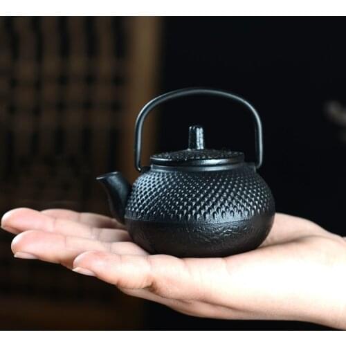 50ml Mini Iron Kettle Cast Iron Teapot Small Pot of Kung Fu Tea Sets Tea Pet Home Decoration Gifts