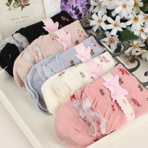 Explosive Autumn and Winter Double-layer Lace Bubble Mouth Small Floral Cotton Tube Womens Socks Hot Sale Socks EU 35-43 Size