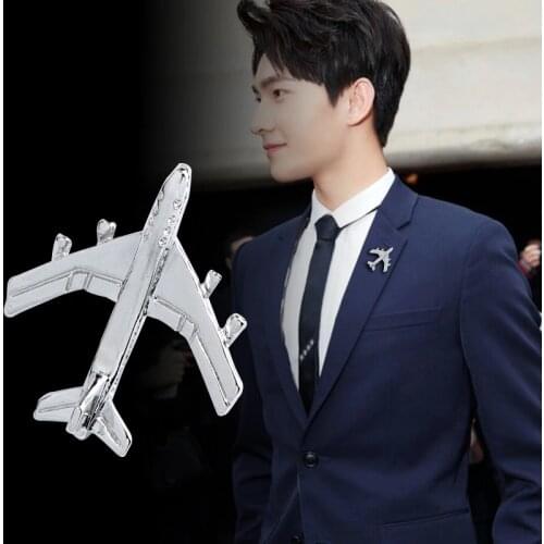 Korean Small Airplane Brooch Jet Flight Lapel Pin Badge for Women and Men Suit Sweater Shawl Buckle Collar Brooches Accessories