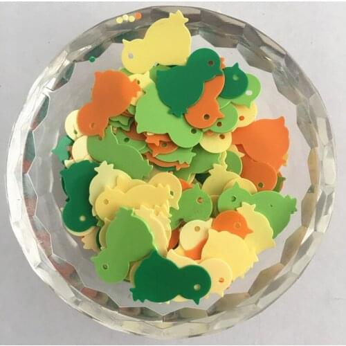 800Pcs/lot(50g) Easter Chicken Sequins 12*18mm PVC Flat Paillette Sequins Decoration Cute Animal Mix Colors