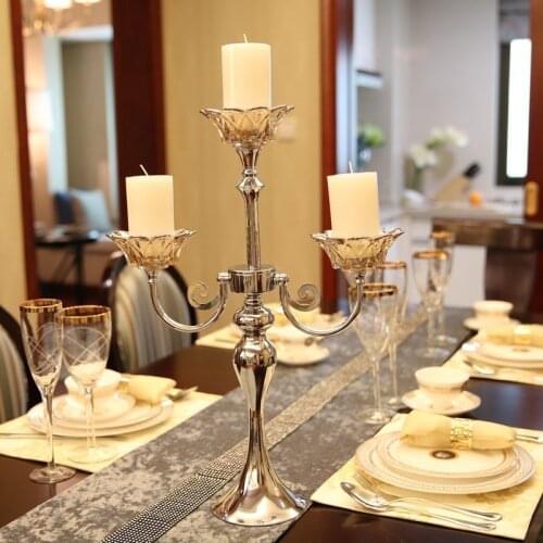 Wedding Candle Holder Decoration Europe Vintage Metal Candlestick Luxury Romantic Simple Candelabri Table Decoration XX50CH