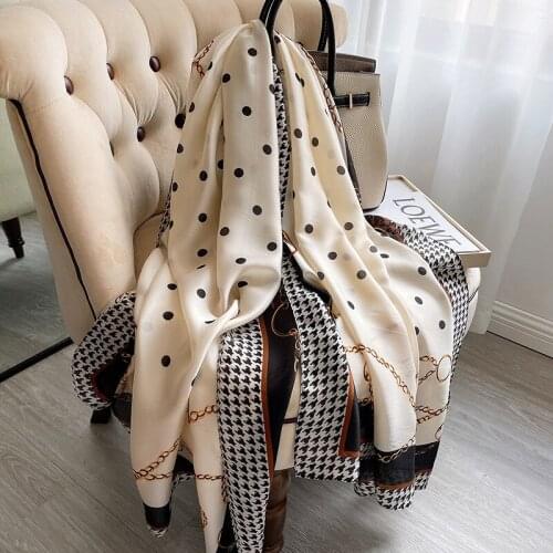 Women Scarf Lady Silk Head Wraps Large Print Bandana Fashion Female Hair Winter Scarves Beach Shawls Neckerchief Foulard