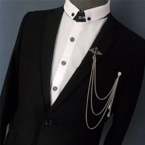 New Korean Mens Brooch Chain Business Leisure Accessories Anti Light Retro Womens Jewelry Versatile Clothes Button Collar