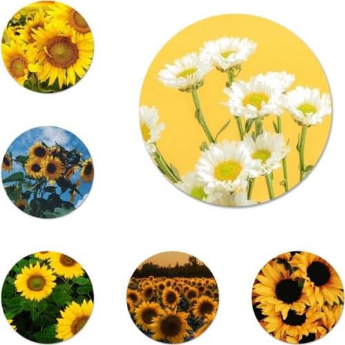 58mm Beautiful yellow flower sunflower Icons Pins Badge Decoration Brooches Metal Badges For Clothes Backpack Decoration