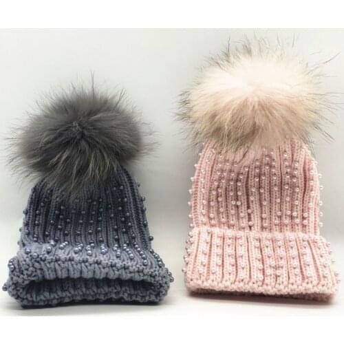 New winter beaded Pearl Knitted beanie cap Women casual real fox raccoon fur pom pom skullies cap skullcap Hat Gorros