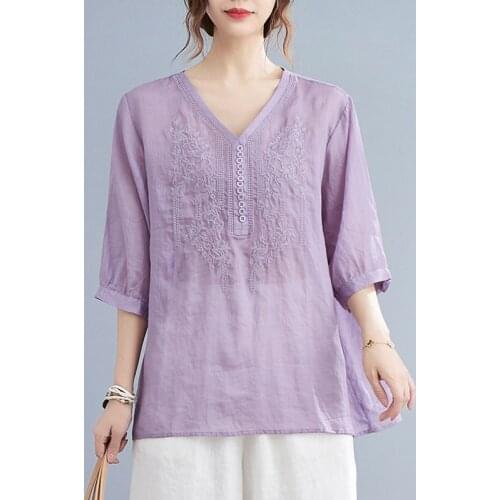 Women Sumemr Cotton Linen Casual T-shirts New 2021 Vintage Style V-neck Embroidery Loose Female Half Sleeve Tops Tees B576