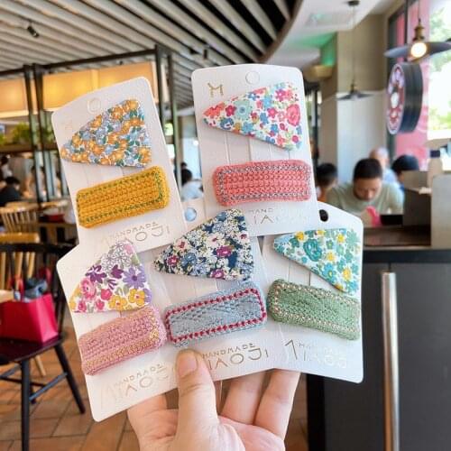 2pcs /card small flower irregular color childrens knitting cloth art BB clip bangs clip hairpin ornaments hairclip