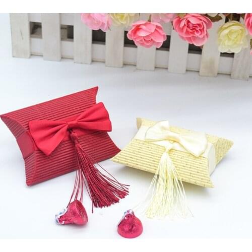 Printing wedding party pillow sweets box with bow-knot tassel