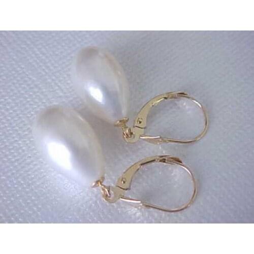 Free Shipping 9.5MM x 11MM AAA GENUINE WHITE PEARL LEVERBACK EARRINGS