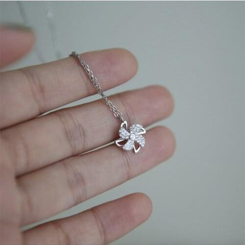Exquisite Crystal Fan Pendant Necklace For Women Jewelry Cute Clover Necklace Female Silver 925 Clavicle Choker Accessories