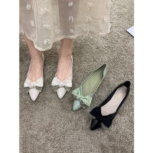 Womens shoes flat shoes 2021 new spring fashion bow flashing diamond set foot pumps