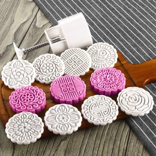 DIY 8 Flower Stamps Round 100g Pastry Mooncake Mold Cookies Mooncake Decor