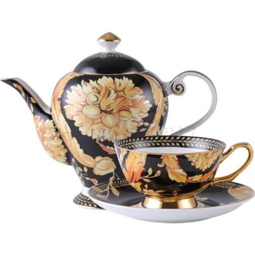 European Bone China Coffee Cups & Saucers Set Creative Household Ceramic Water Cup Tea Cup Small Luxury Black Tea Set