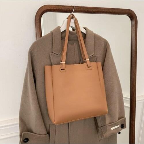 Tote Bag Women Shoulder Bag Female Designer Handbag Purse Fashion 2021 New Trend PU Leather All-match High capacity Solid Color