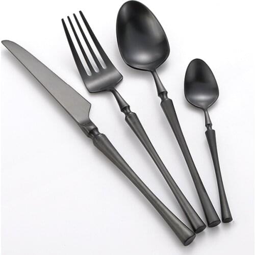 24pcs/lot Korean Food Vintage Tableware Cutlery Set 18/8 Stainless Steel Black Dinner Knifes Forks S poons Matte Dinnerware Sets