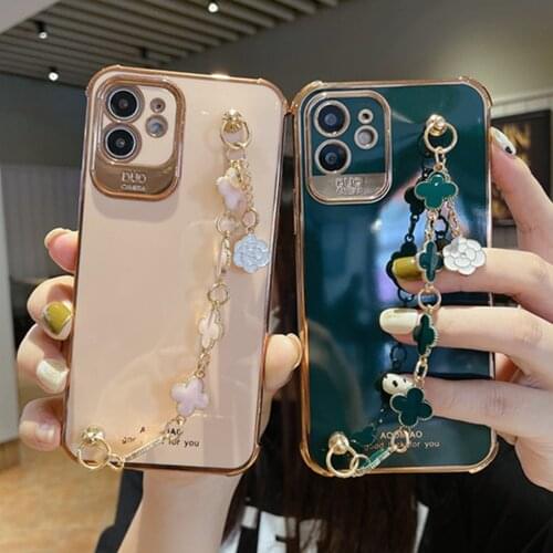 Loving Plating Case For iPhone 11 12 Pro Max Mini XR XS Max 7 8 Plus SE2 Case Side Frame Silicone Pearl Bracelet Wristband Cover