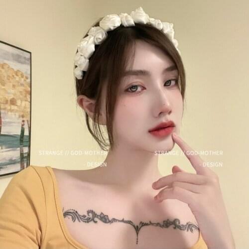 Super fairy son fasten flower hair band female retro French hairpin advanced sense headband wedding hair act the role ofing