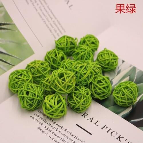1PCS/3cm Fruit Green Christmas Rattan Ball Decorative Stakes & Wind Spinners Yard Planter ColorfulStakes Indoor and OutdoorDecor