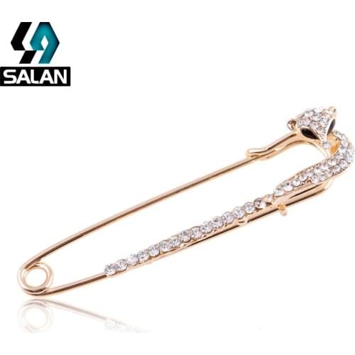 Korean version of the popular small fox lovely big fashion fashion joker brooch personalized high-grade pin