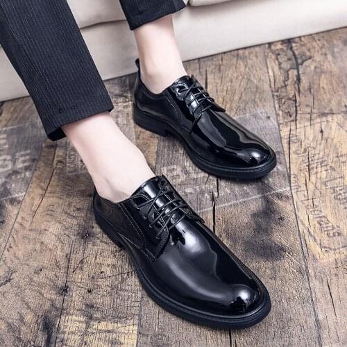 Mens leather flat shoes mens business office formal shoes suitable for British leisure middle aged dad Oxford Shoes sizi 38-44