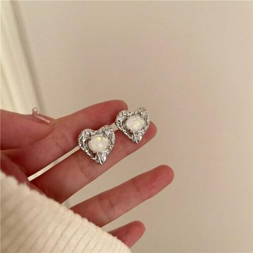 S925 Retro French Love Earrings 2021 New INS Tide Earrings Female Fashion Geometric Metal Earrings Birthday Party earrings