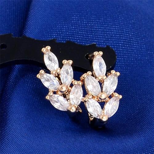 SHUANGR New Trendy Clear Crystal Stud Earrings Gold Color Leaves Flower Cubic Zircon Fashion Jewelry Earrings for Women