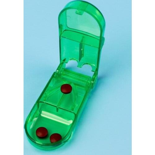 1PC Cute Pills Case Splitter Medicine Tablet Cutter Container Storage Box Cut Dose Medical Kit Storaage Box EJE 0657