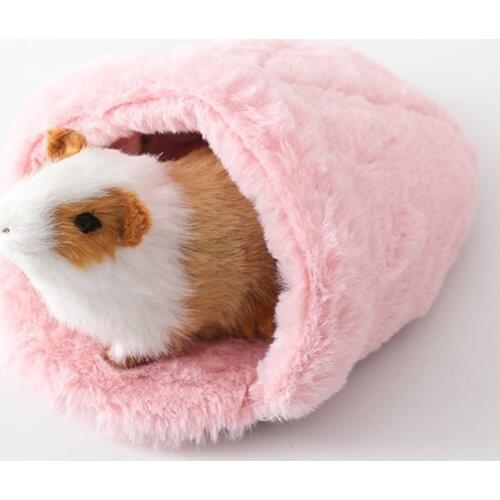 Hamster Nest Winter Warm Nest Soft Faux Rabbit Fluff Hedgehog Nest Bed Rabbit Cushion Bed for Hamster Guinea Pig Rat