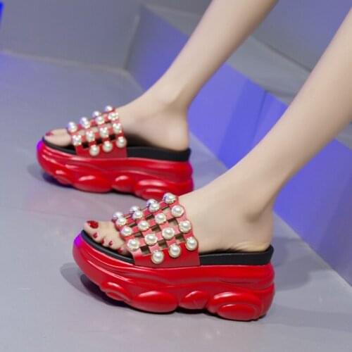 Dropshipping Summer Hollow Out Super High Heels Platform Slides Woman Chunky Beach Slippers Pearls Wedges Thick Bottom Sandals