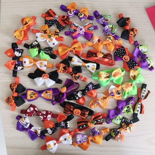 100Pcs Halloween Holiday Party Pet Supplies Dog Accessories Pumpkin Skull Dog Bow Tie Pet Cat Dog Puppy Bowtie